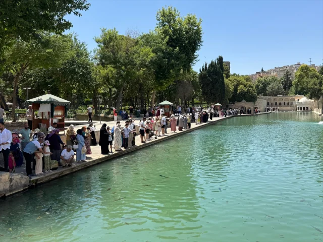 Şanlıurfa Sıcak Hava Dalgasıyla Mücadele Ediyor