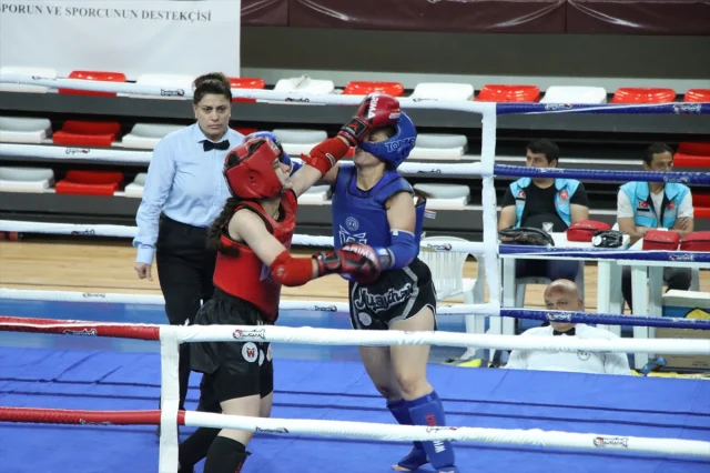 Kırklareli'nde Genç Muaythai Sporcularından Nefes Kesen Mücadele