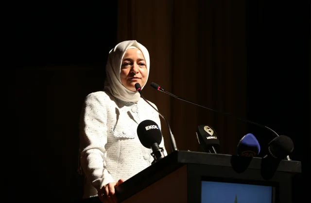 Fatma Betül Sayan Kaya Muğla'da Birlik Mesajı Verdi