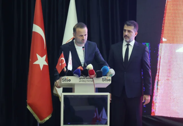 Sivasspor'da Yeni Dönem: Osman Zeki Korkmaz Göreve Başladı