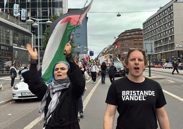 İsveç'te Filistin İçin Büyük Protesto Yürüyüşü Düzenlendi