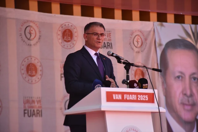 Van'da Açılan Fuar Hükümlülerin Yeteneğini Gözler Önüne Seriyor