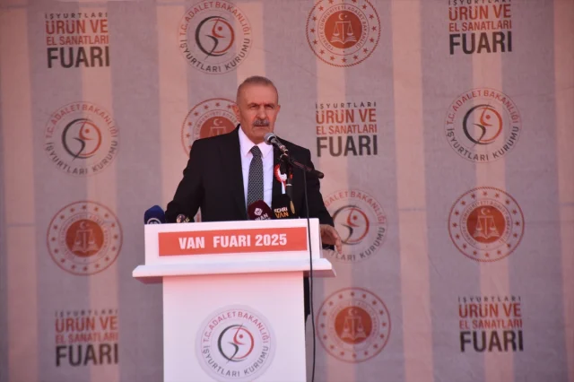 Van'da Açılan Fuar Hükümlülerin Yeteneğini Gözler Önüne Seriyor