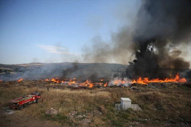 Çanakkale Otluk Yangını Başarıyla Söndürüldü