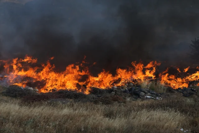 Çanakkale Otluk Yangını Başarıyla Söndürüldü