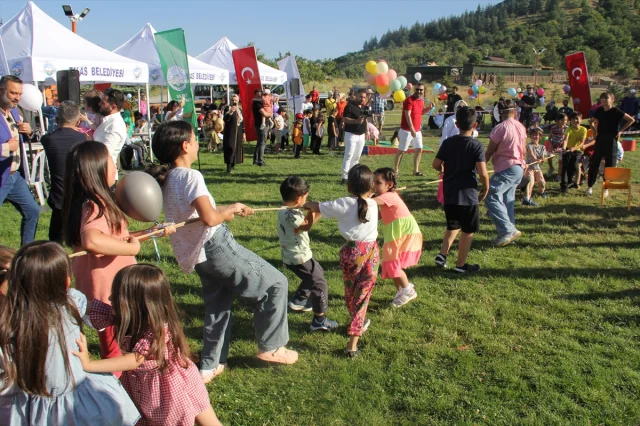 Kayseri'de Küçük Deniz'in Zaferi Balonlarla Kutlandı