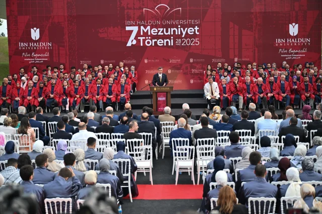 Cumhurbaşkanı Yardımcısı Yılmaz'dan Mezuniyet Töreninde Güçlü Mesajlar