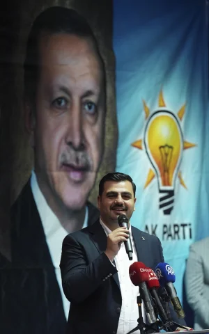 AK Parti Genel Sekreteri Eyyüp Kadir İnan'dan İzmir'de Çarpıcı Konuşma