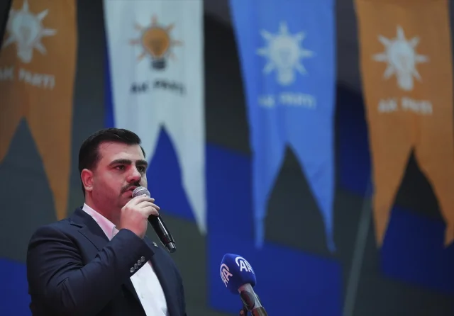 AK Parti Genel Sekreteri Eyyüp Kadir İnan'dan İzmir'de Çarpıcı Konuşma
