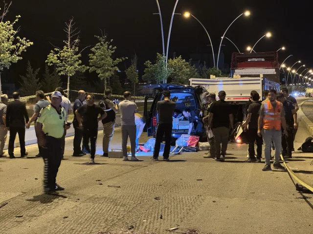 Çankırı'daki Kazada Özel Harekat Kursiyerleri Hayatını Kaybetti