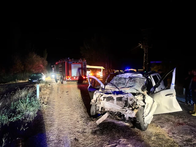 Çorum'da Cip ve Traktör Kazasında 5 Kişi Hastaneye Kaldırıldı