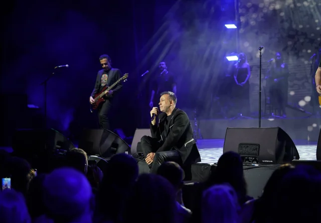 Haluk Levent'ten 30. Yılında Harbiye'de Unutulmaz Gece