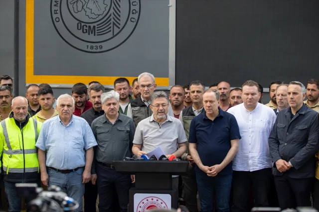 Bakan Yumaklı Orman Yangınları Mücadelesini Anlattı