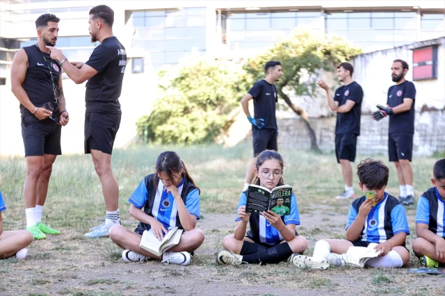 Bursa'da Sporcunu Kitapla Hazırlayan Kulüp: Mudanya Altai