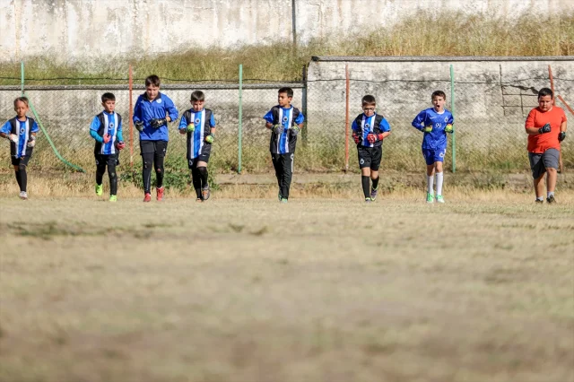 Bursa'da Sporcunu Kitapla Hazırlayan Kulüp: Mudanya Altai