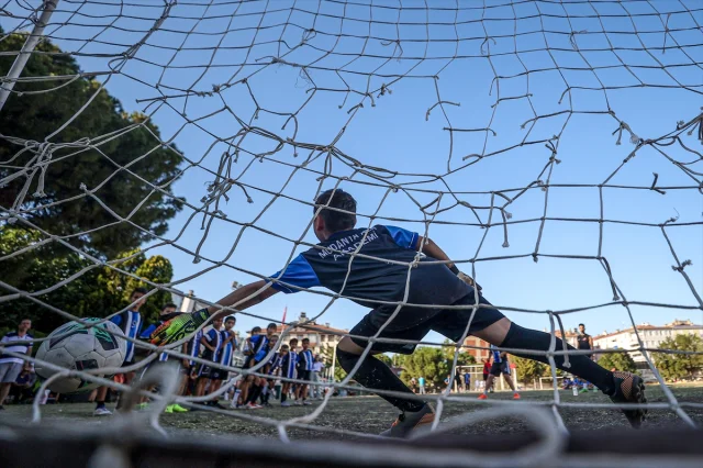 Bursa'da Sporcunu Kitapla Hazırlayan Kulüp: Mudanya Altai
