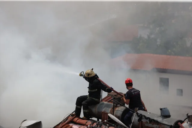 Antalya Kaleiçi Tarihi Dokusu Yangın Tehlikesi Altında