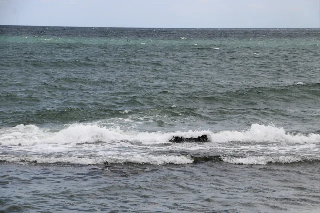 Tekirdağ'da Poyrazın Etkileri: Plajlarda Denize Girme Yasağı Genişledi