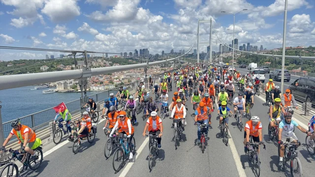 İstanbullular Trafikte Bilinç ve Çevre İçin Pedal Çevirdi
