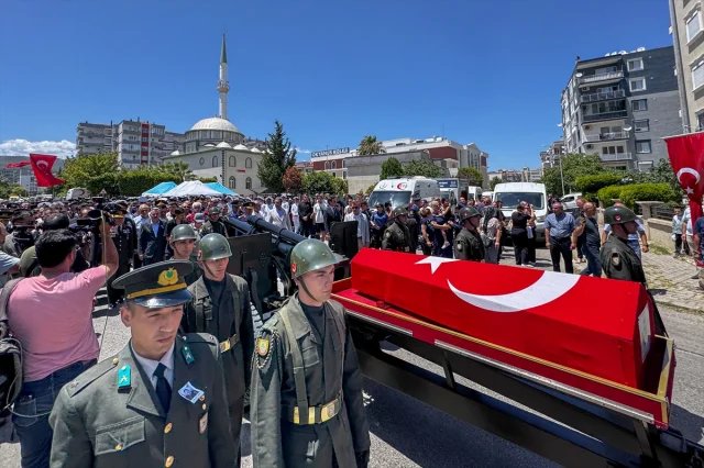 Şehit Pilot Maden İzmir'de Uğurlandı