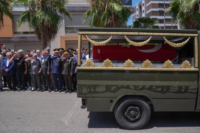 Şehit Pilot Maden İzmir'de Uğurlandı