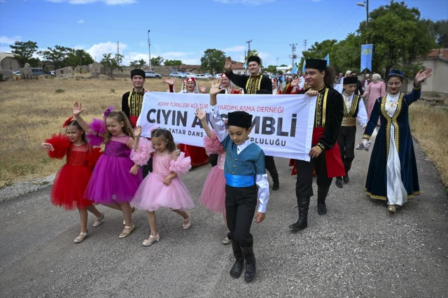 Kürşad Zorlu'dan Kırım Tatar Milli Bayrak Günü'nde Vurgulu Mesajlar