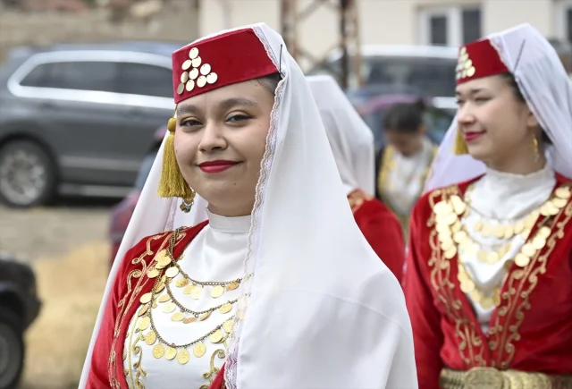 Kürşad Zorlu'dan Kırım Tatar Milli Bayrak Günü'nde Vurgulu Mesajlar