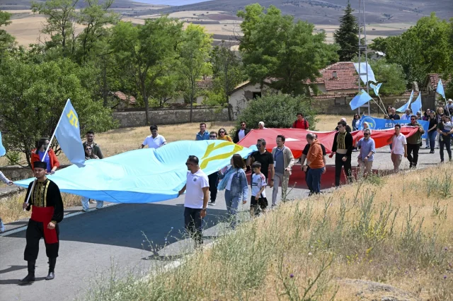 Kürşad Zorlu'dan Kırım Tatar Milli Bayrak Günü'nde Vurgulu Mesajlar