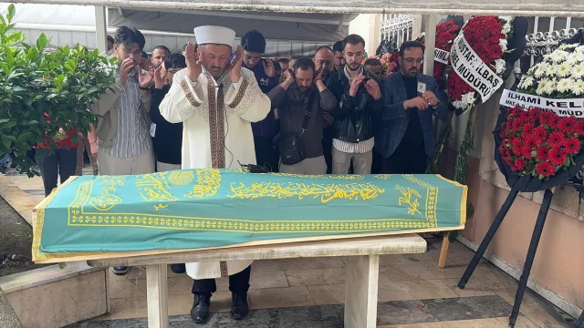 MKE Müdürü Gürel'in Cenazesi Memleketi Giresun'da Toprağa Verildi