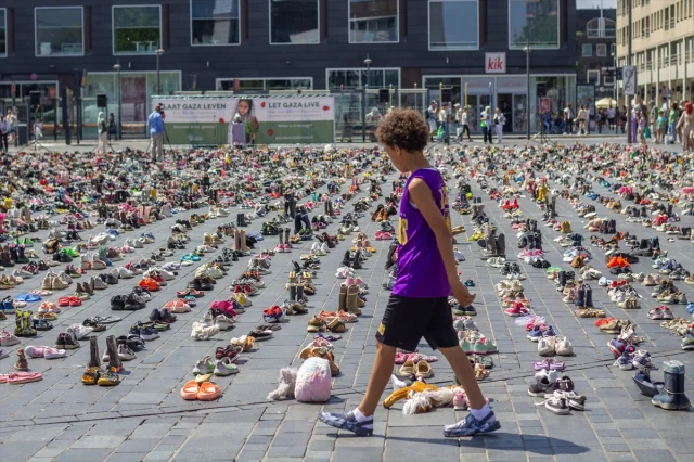Hollanda'da Filistinli Çocuklar İçin Duygusal Anma Töreni