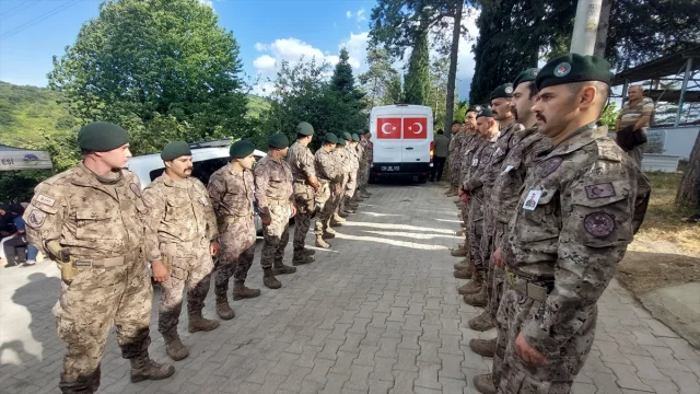Sakarya'da Şehit Düşen Özel Harekat Kursiyerine Son Veda