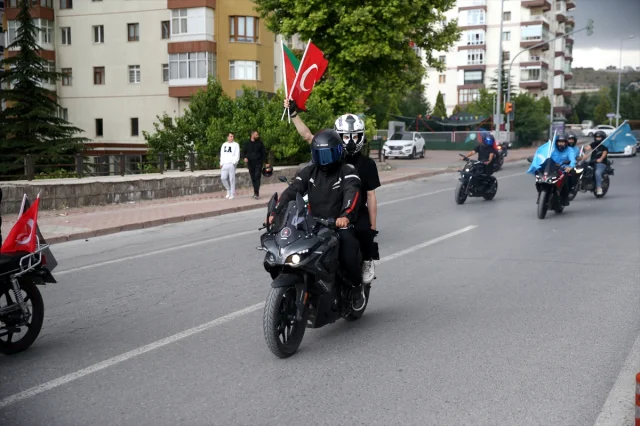 Motosiklet Grubu Gazze'ye Destek İçin Sokağa İndı
