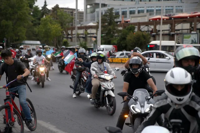 Motosiklet Grubu Gazze'ye Destek İçin Sokağa İndı