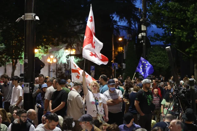 Gürcistan'da Avrupa Birliği Destekli Protestolar Yeniden Başladı
