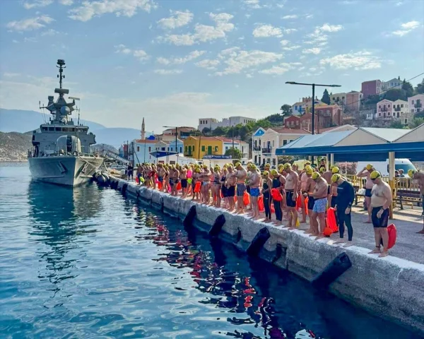 Meis-Kaş Yüzme Yarışı: Dostluk ve Rekabet Denizde Buluştu