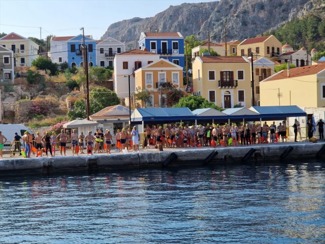 Meis-Kaş Yüzme Yarışı: Dostluk ve Rekabet Denizde Buluştu