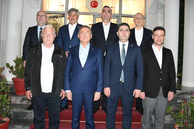 Fuat Oktay Arnavutluk'u Ziyaret Etti: İlişkiler Daha da Güçlenecek