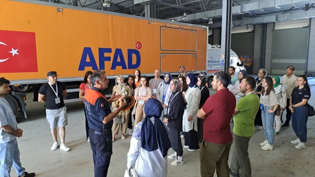Sakarya'da Öğretmenlere Afet ve Çevre Eğitimleri