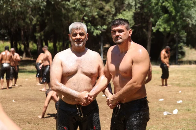 Kocaeli Pehlivanları Kırkpınar'da Altın Kemer Peşinde