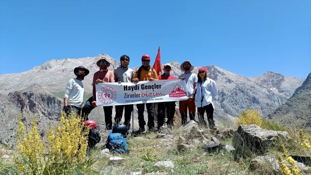 Kırşehirli Dağcılar Aladağlar'da Becerilerini Geliştirdi