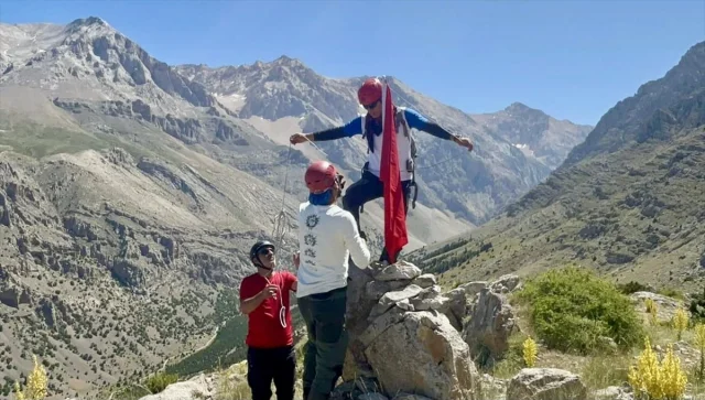 Kırşehirli Dağcılar Aladağlar'da Becerilerini Geliştirdi