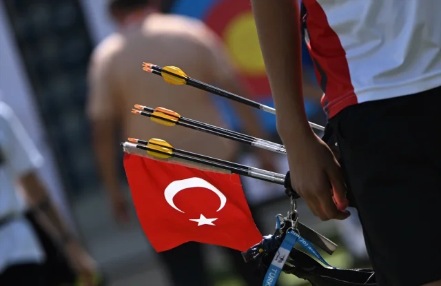 Düzce'de Gerçekleşen 2025 Okçuluk Türkiye Şampiyonası Yoğun Katılımla Başladı