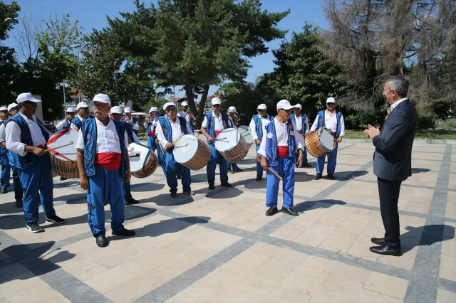 664. Tarihi Kırkpınar Yağlı Güreşleri Edirne'de Coşkuyla Başladı