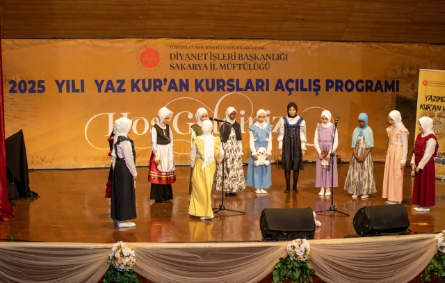 Diyanet İşleri Başkanı Erbaş Sakarya'da Yaz Kur'an Kurslarını Başlattı