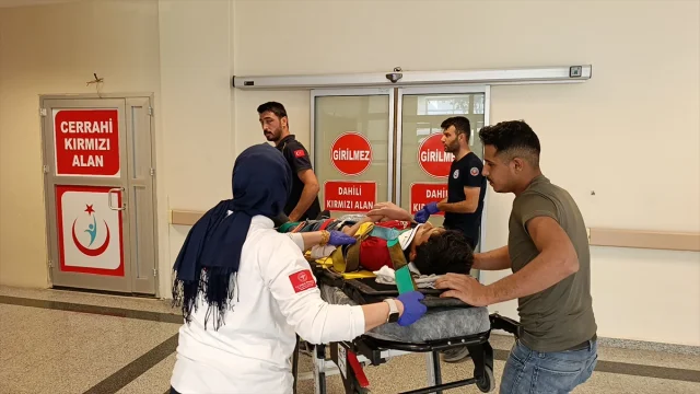 Adıyaman'da İnşaatta Kaza İşçi Ağır Yaralandı