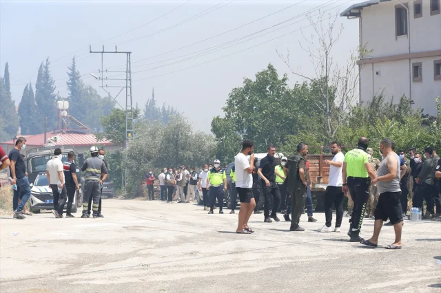 Hatay'daki Orman Yangını İle Mücadele Devam Ediyor