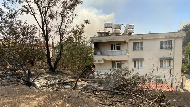 Hatay'daki Orman Yangını İle Mücadele Devam Ediyor