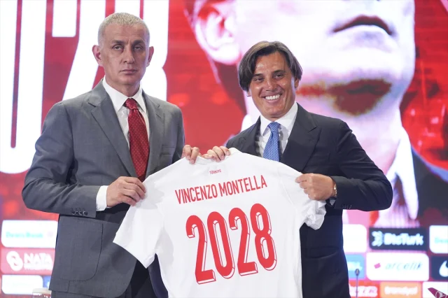 A Milli Takım'da Montella Dönemi Yeniden Başladı