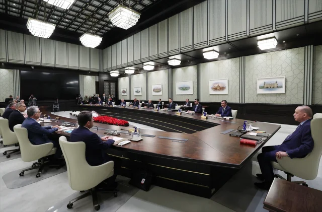 Cumhurbaşkanlığı Kabinesi Ankara'da Kritik Başlıkları Görüşüyor