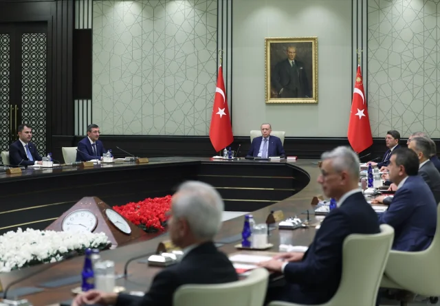 Cumhurbaşkanlığı Kabinesi Ankara'da Kritik Başlıkları Görüşüyor